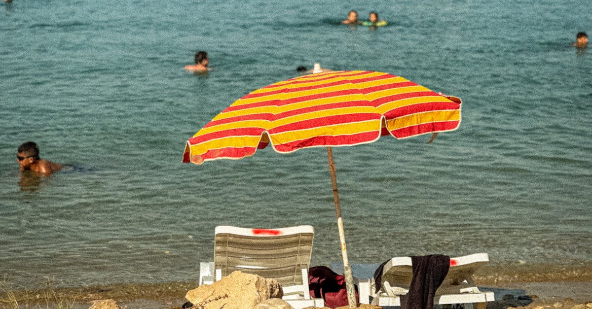 Custom Railings: Balancing Safety and Style